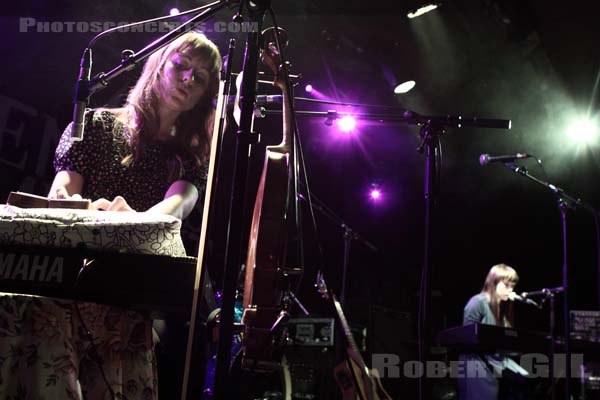 BLUE ROSES - 2009-04-23 - PARIS - La Maroquinerie - 